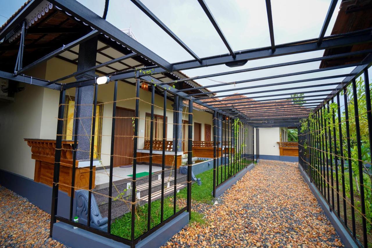 Kottackal Nature Inn Nedumbassery Exterior photo