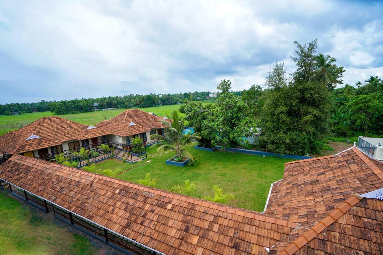 Kottackal Nature Inn Nedumbassery Exterior photo